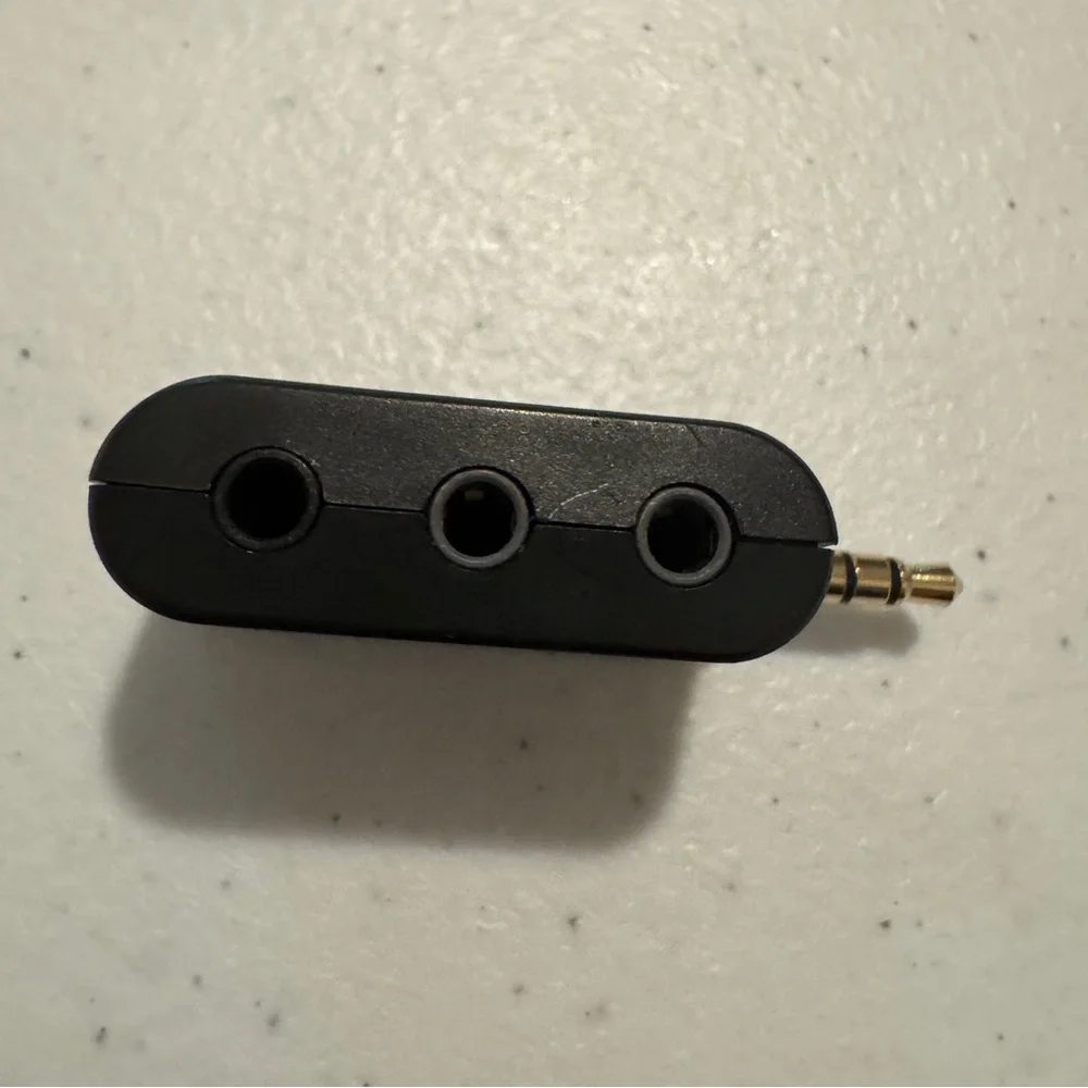 Rode SC6 Dual TRRS Input and Headphone Output for Smartphones